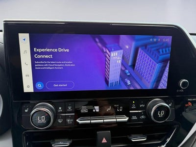 2024 Toyota Highlander LE AWD (SE)