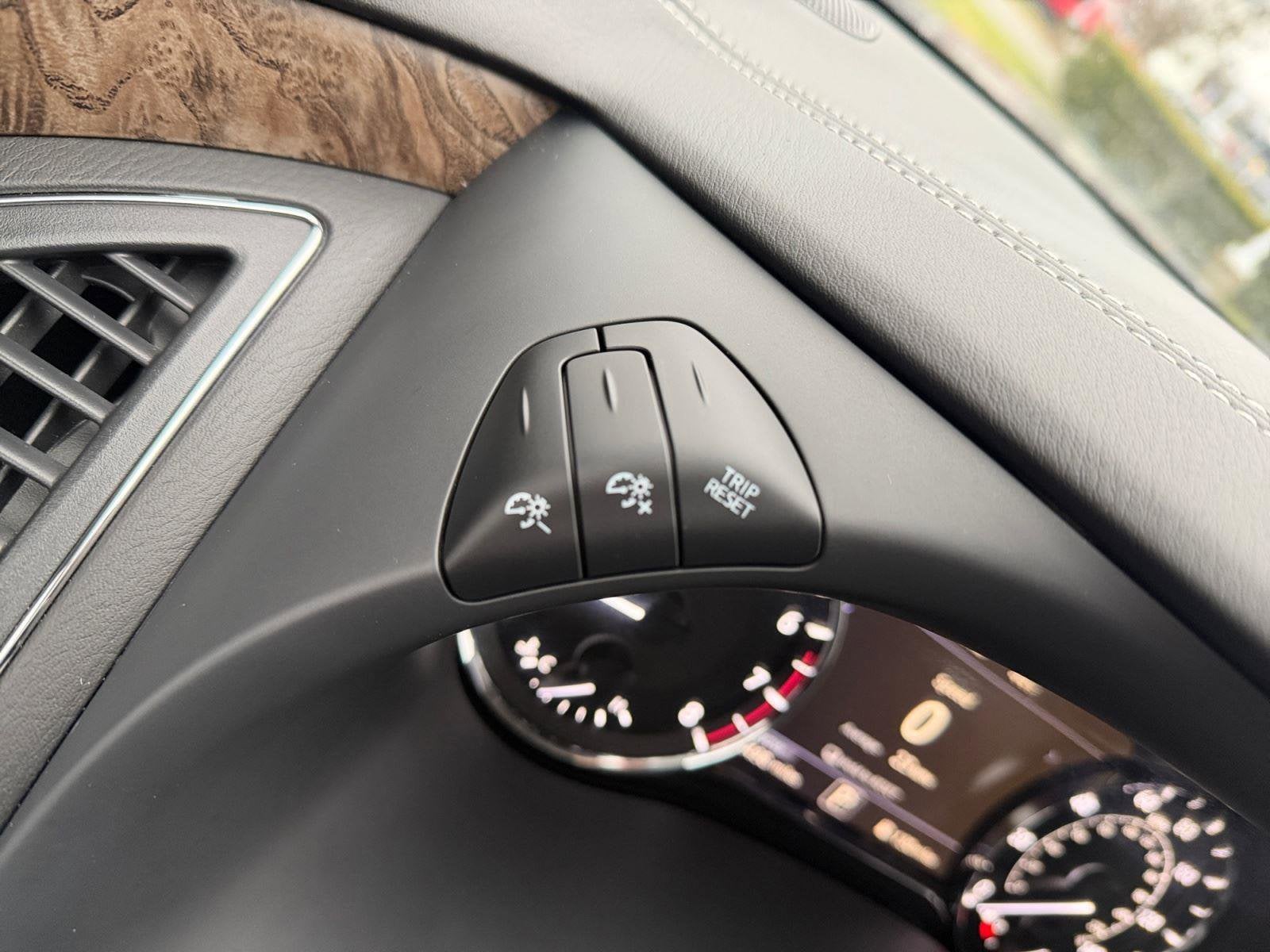 2021 INFINITI QX80 Base