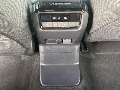 2025 Toyota Land Cruiser Base