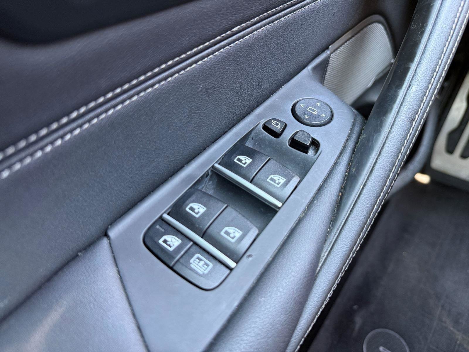 2022 BMW 5 Series Base