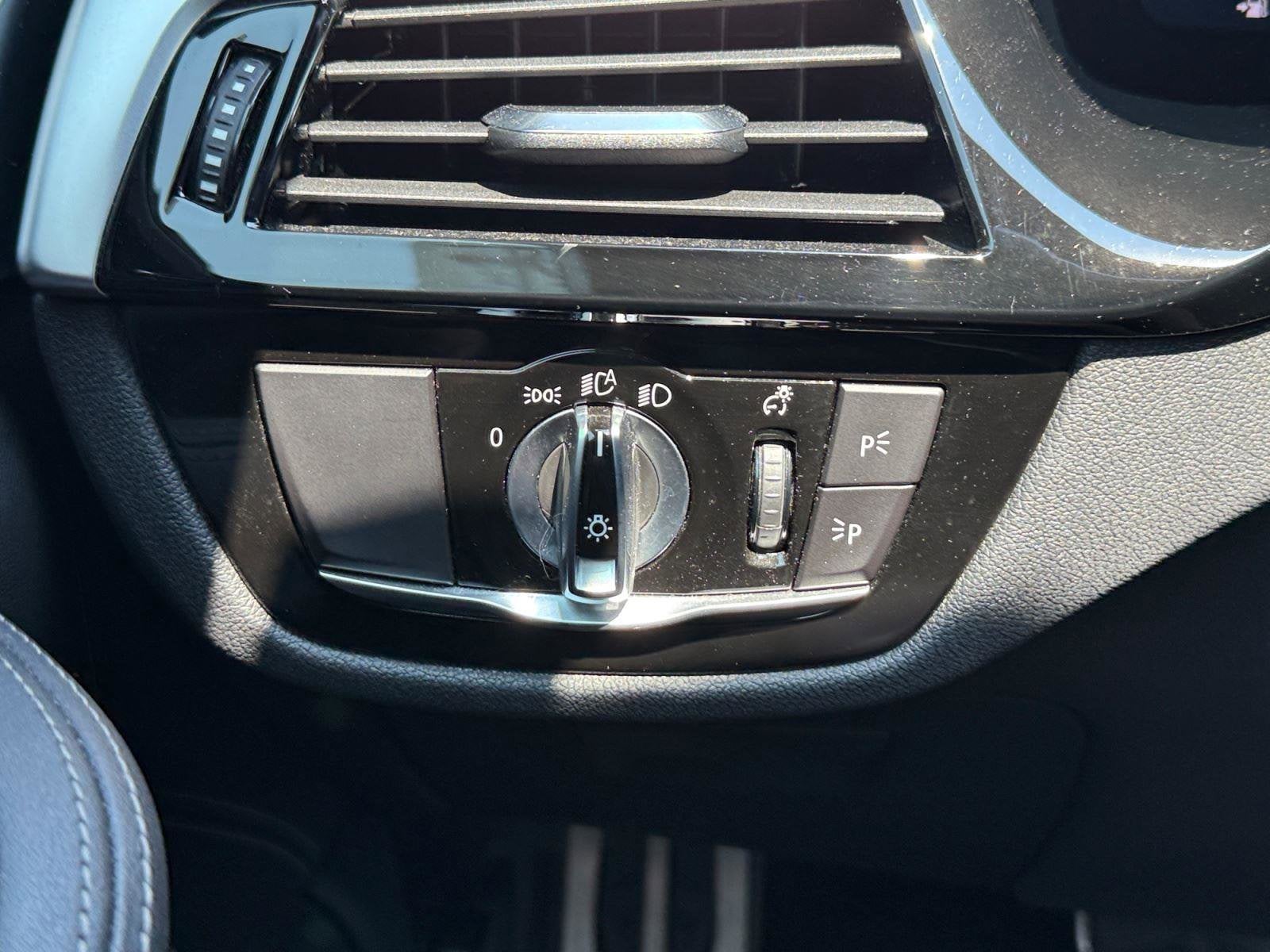 2022 BMW 5 Series Base