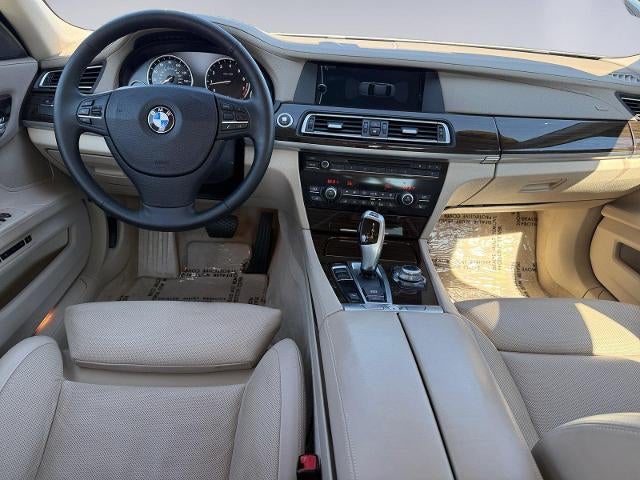 2009 BMW 7 Series Sedan