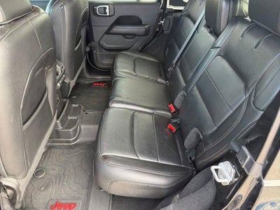 2020 Jeep Wrangler Unlimited Sahara Altitude