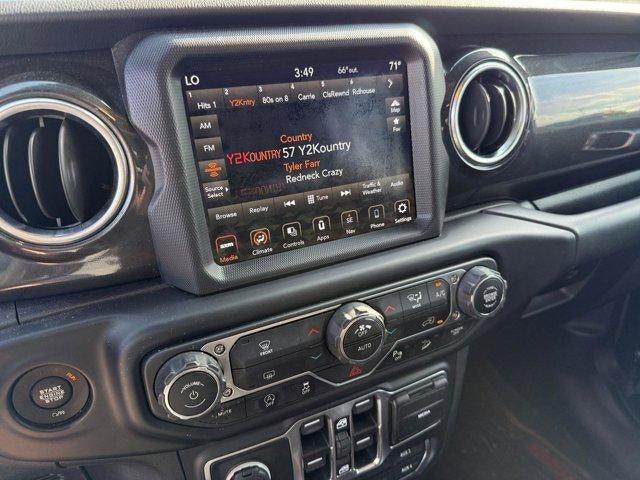 2020 Jeep Wrangler Unlimited Sahara Altitude