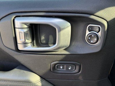 2020 Jeep Wrangler Unlimited Sahara Altitude