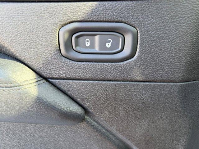 2020 Jeep Wrangler Unlimited Sahara Altitude