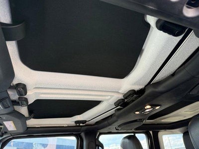 2020 Jeep Wrangler Unlimited Sahara Altitude