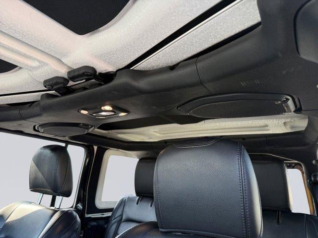 2020 Jeep Wrangler Unlimited Sahara Altitude