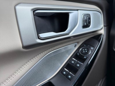 2023 Ford Explorer Platinum
