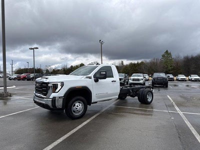 2026 GMC Sierra 3500 HD Chassis Cab Pro