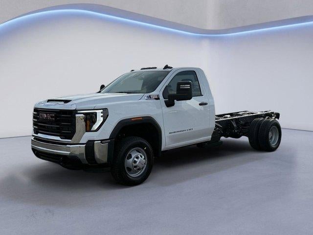 2026 GMC Sierra 3500 HD Chassis Cab Pro