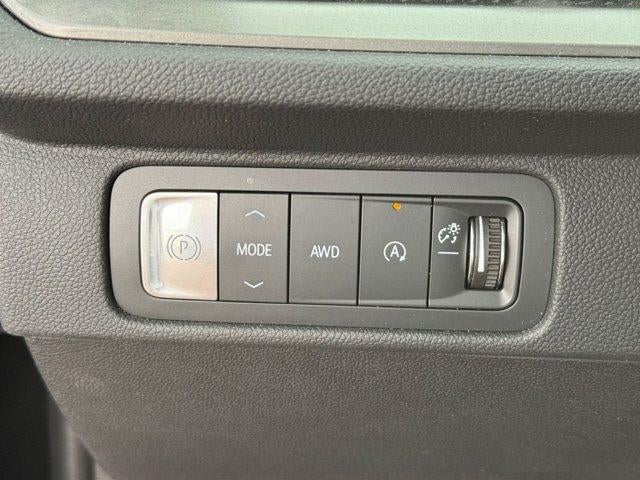 2024 Chevrolet Traverse AWD LT