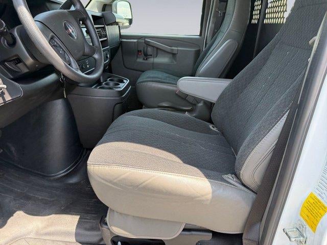 2025 GMC Savana Cargo CARGO