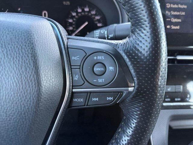 2021 Toyota Avalon XLE