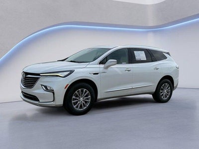 2022 Buick Enclave Essence