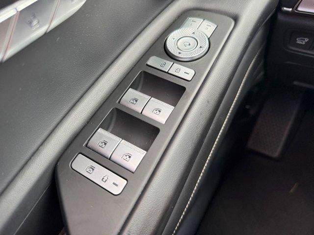 2022 Genesis GV80 Base