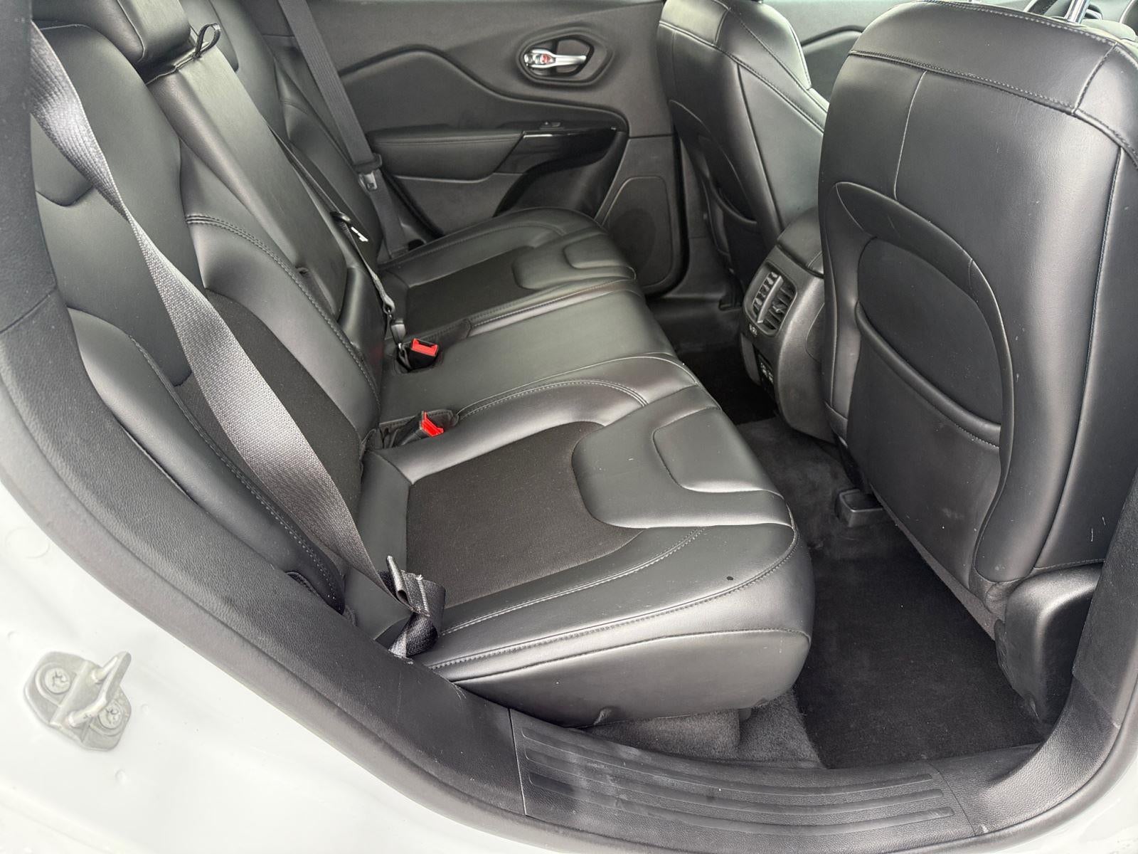 2021 Jeep Cherokee Altitude