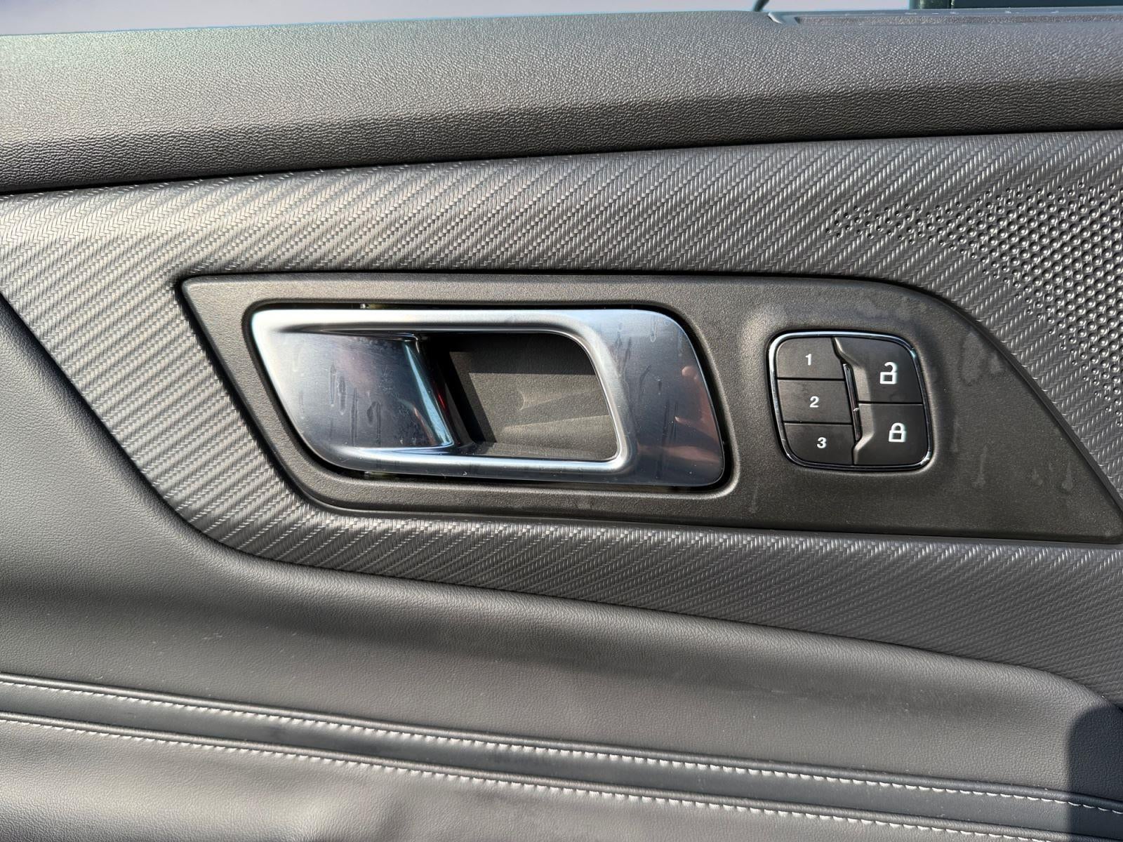 2025 Ford Mustang EcoBoost Premium