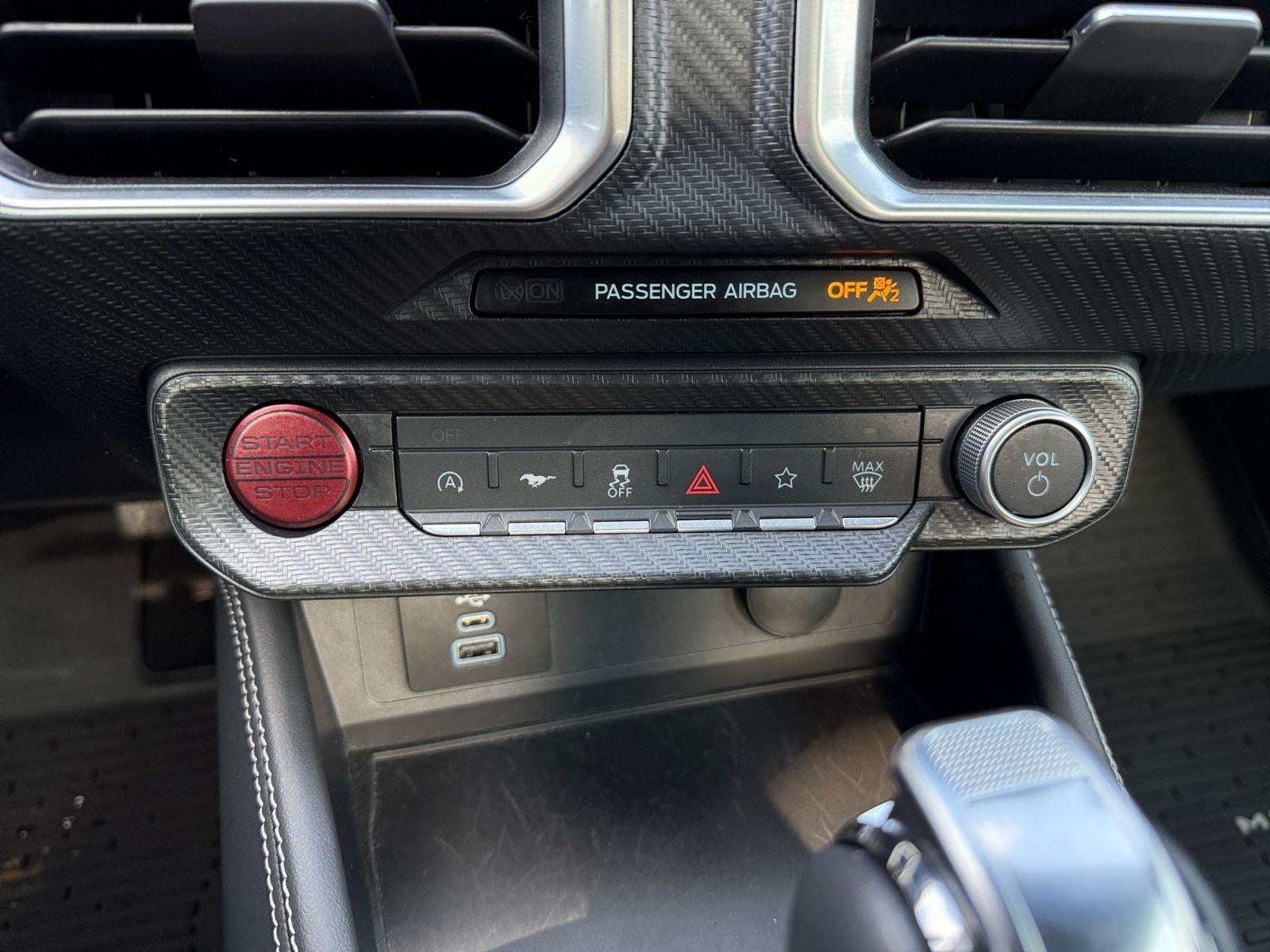 2025 Ford Mustang EcoBoost Premium