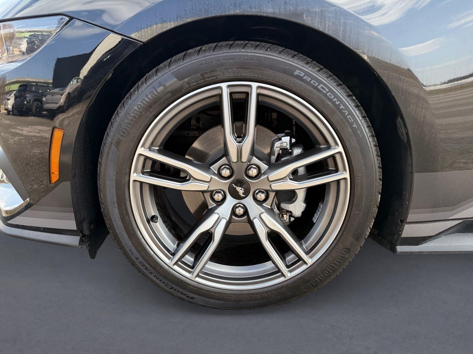 2025 Ford Mustang EcoBoost Premium