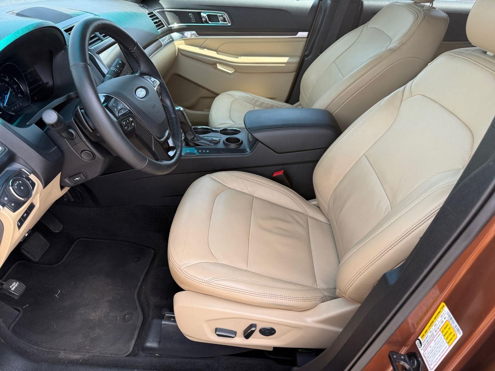 2017 Ford EXPLORER LIMI