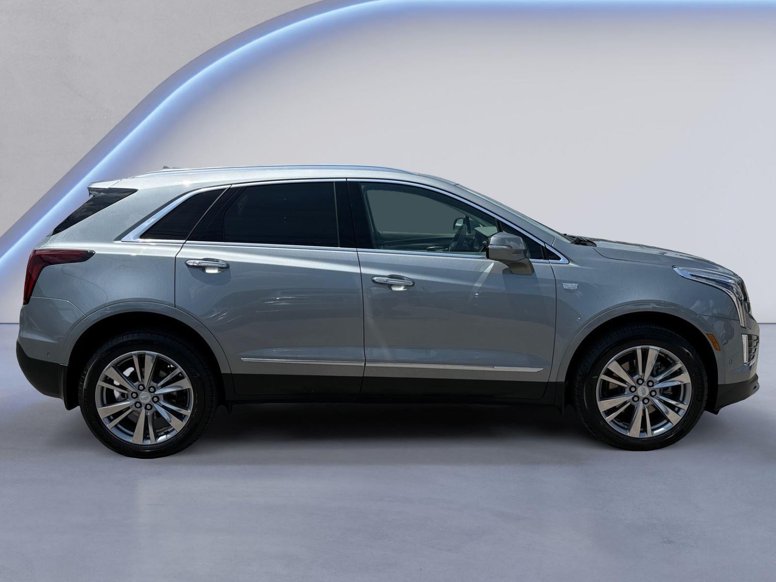 2024 Cadillac XT5 FWD Premium Luxury