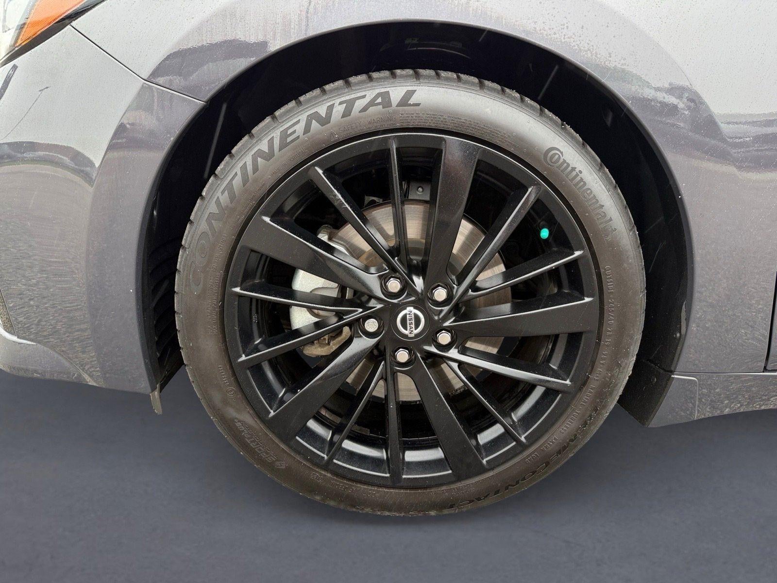 2021 Nissan Maxima Platinum