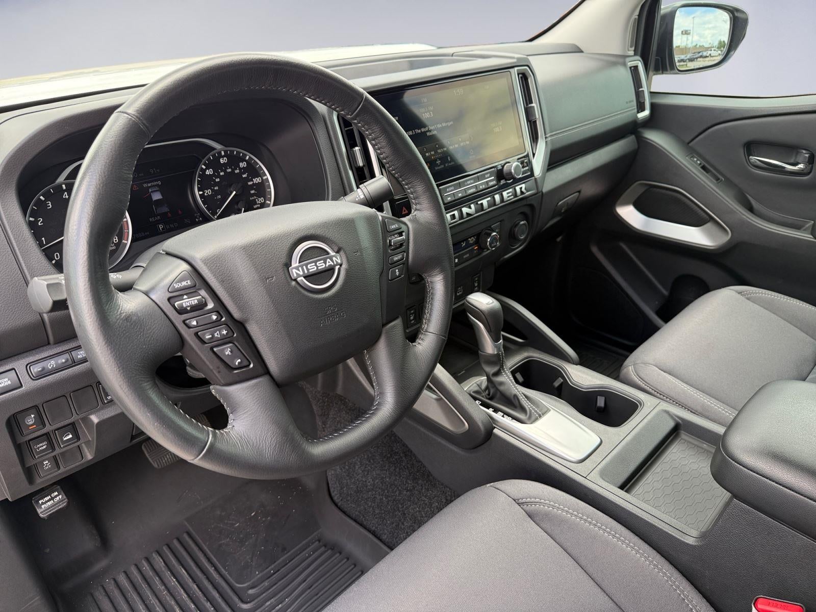 2025 Nissan Frontier SV