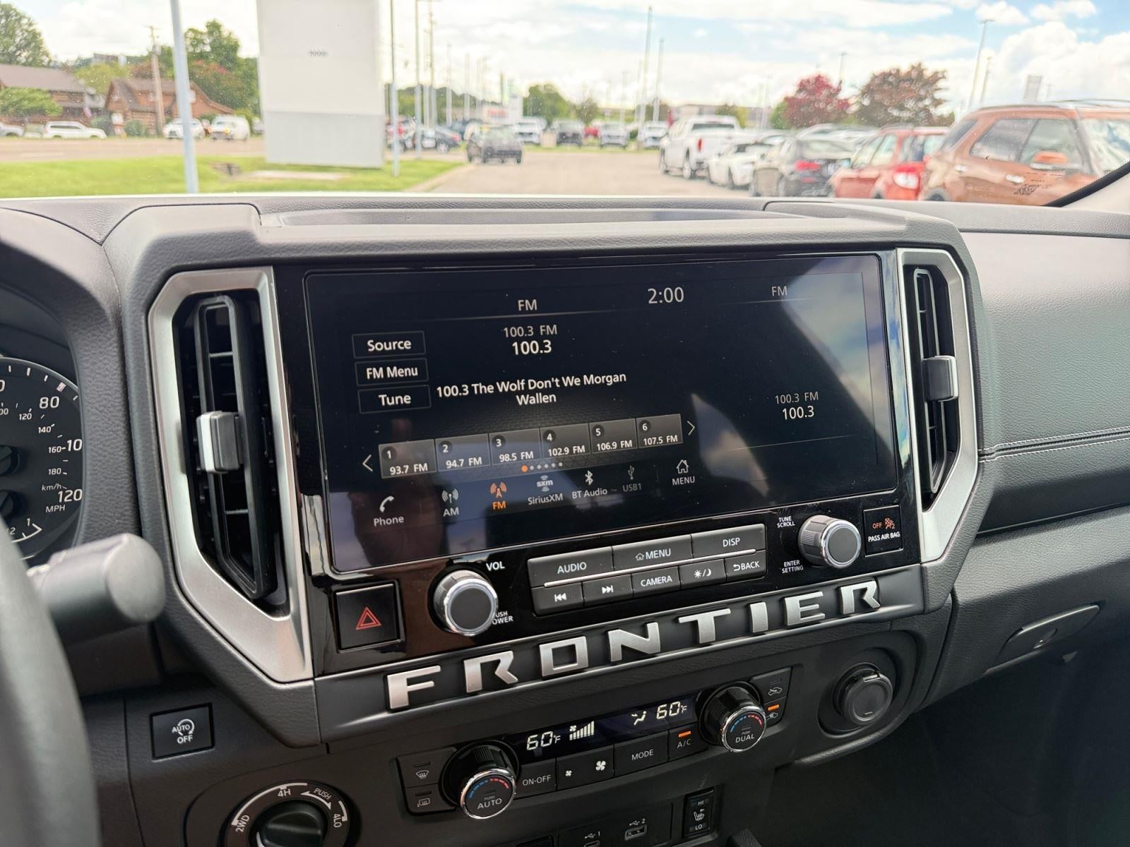 2025 Nissan Frontier SV
