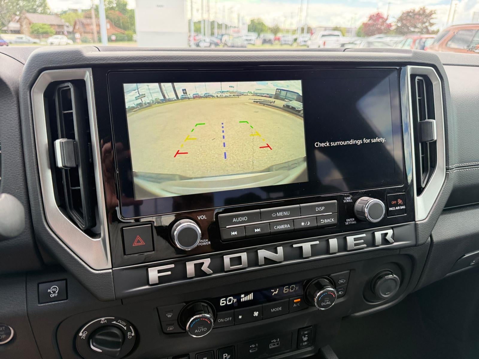 2025 Nissan Frontier SV