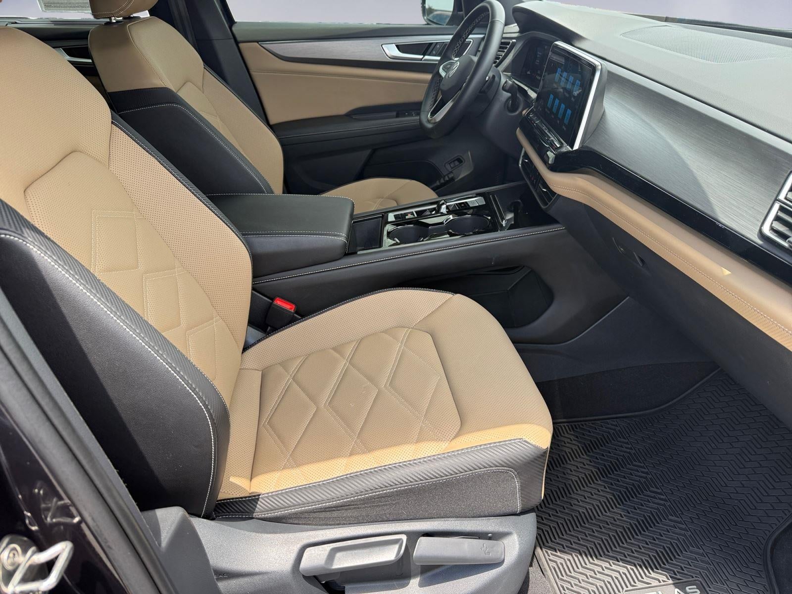 2024 Volkswagen Atlas Cross Sport 2.0T SE w/Technology