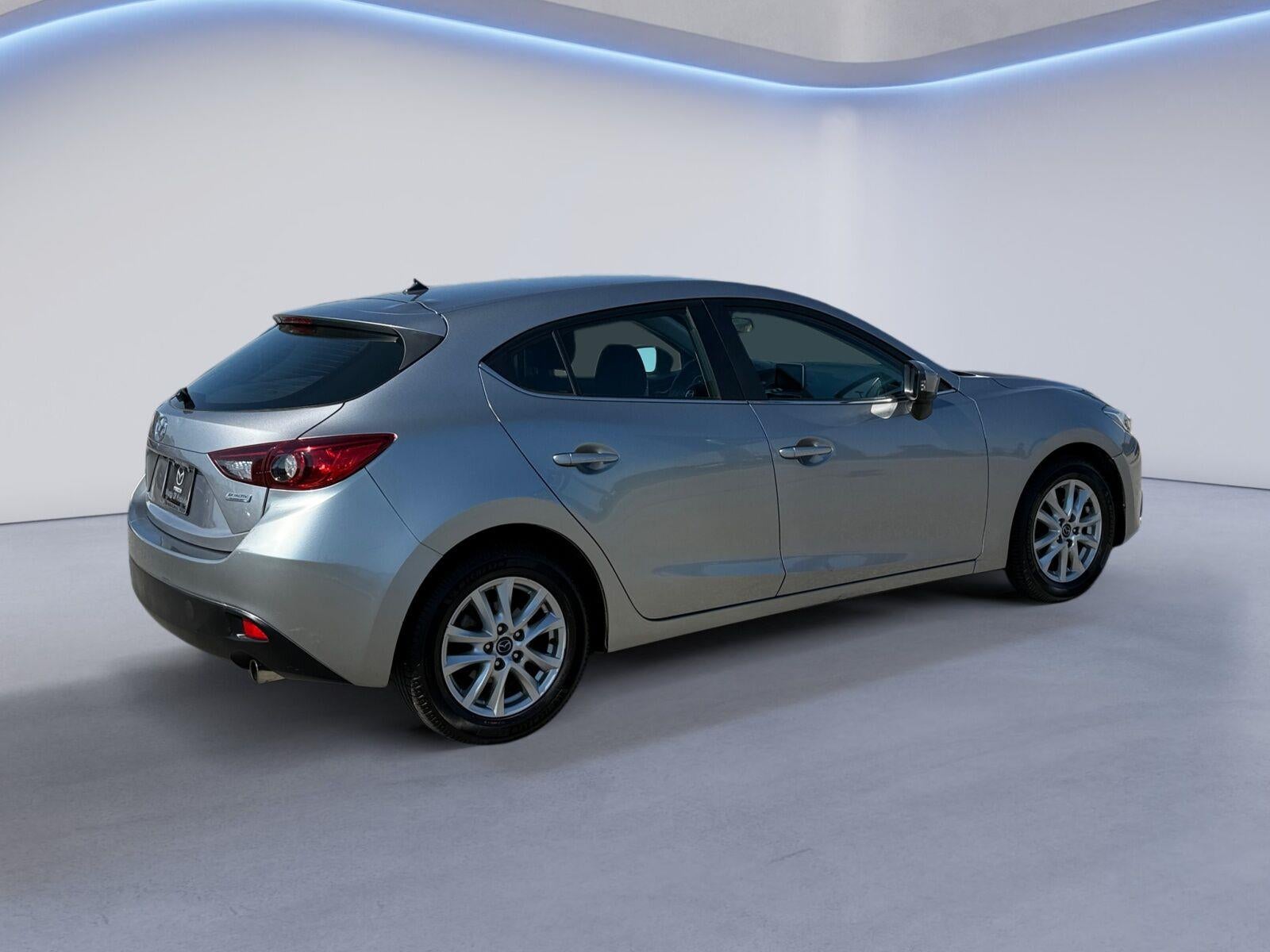 2016 Mazda Mazda3 i Sport