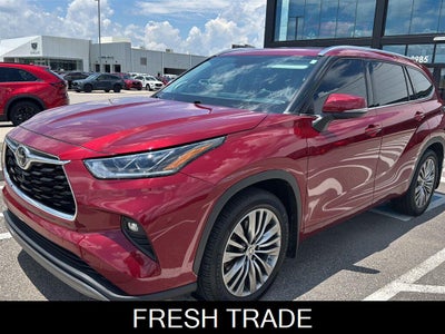 2022 Toyota Highlander Platinum