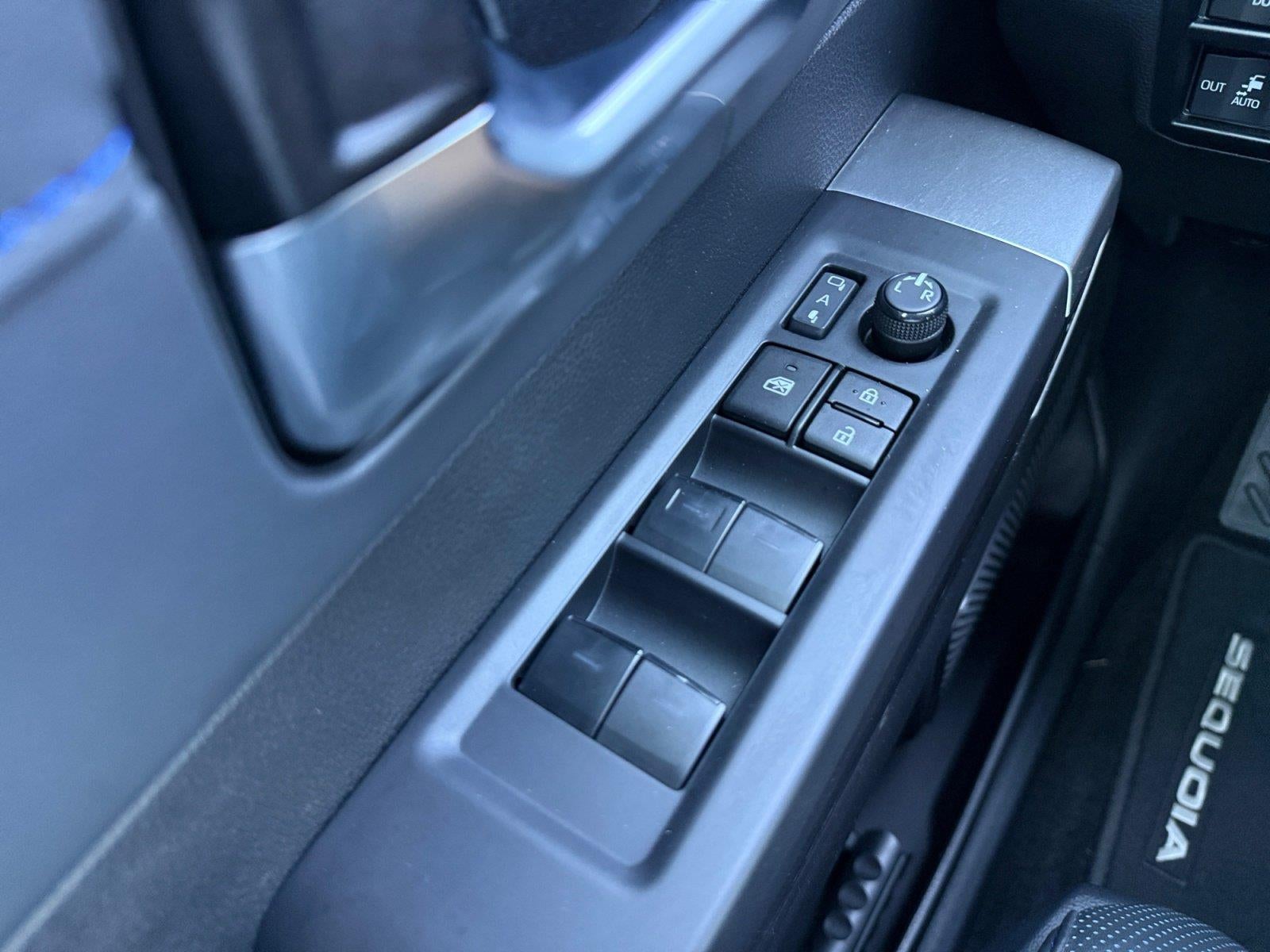 2023 Toyota Sequoia Platinum