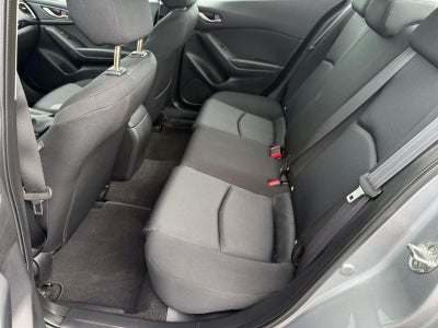2015 Mazda Mazda3 i SV