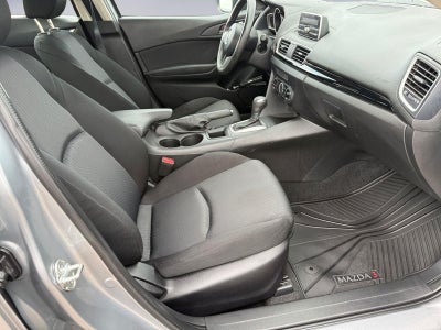 2015 Mazda Mazda3 i SV