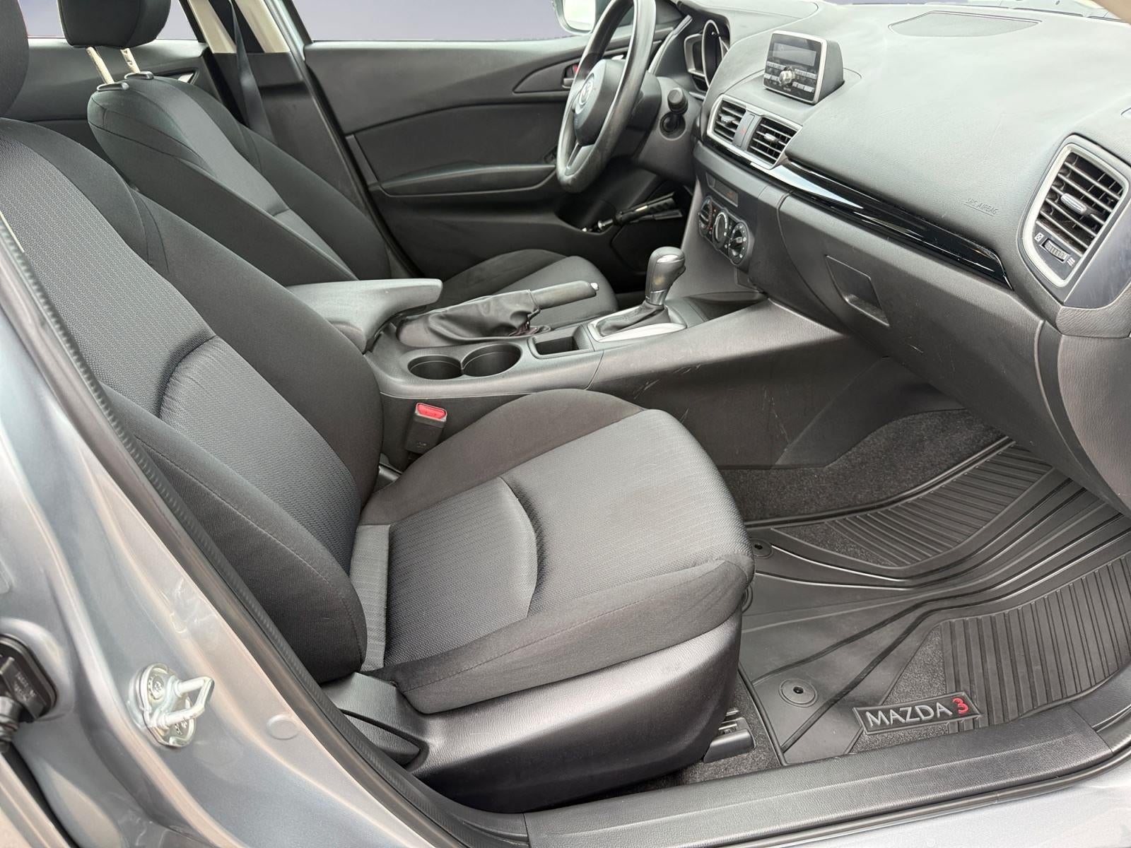 2015 Mazda Mazda3 i SV