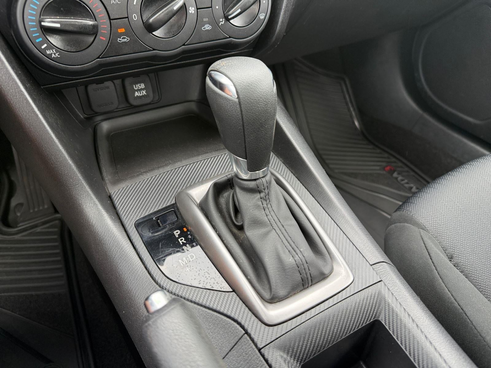 2015 Mazda Mazda3 i SV