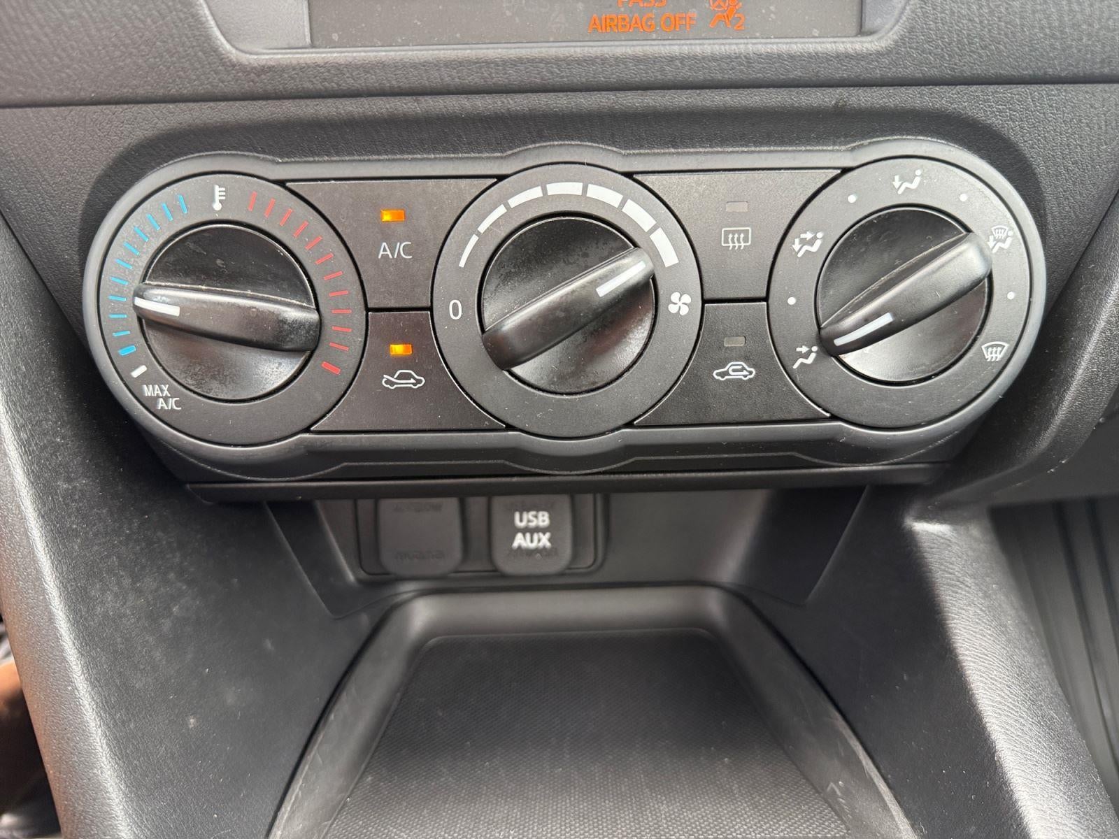 2015 Mazda Mazda3 i SV