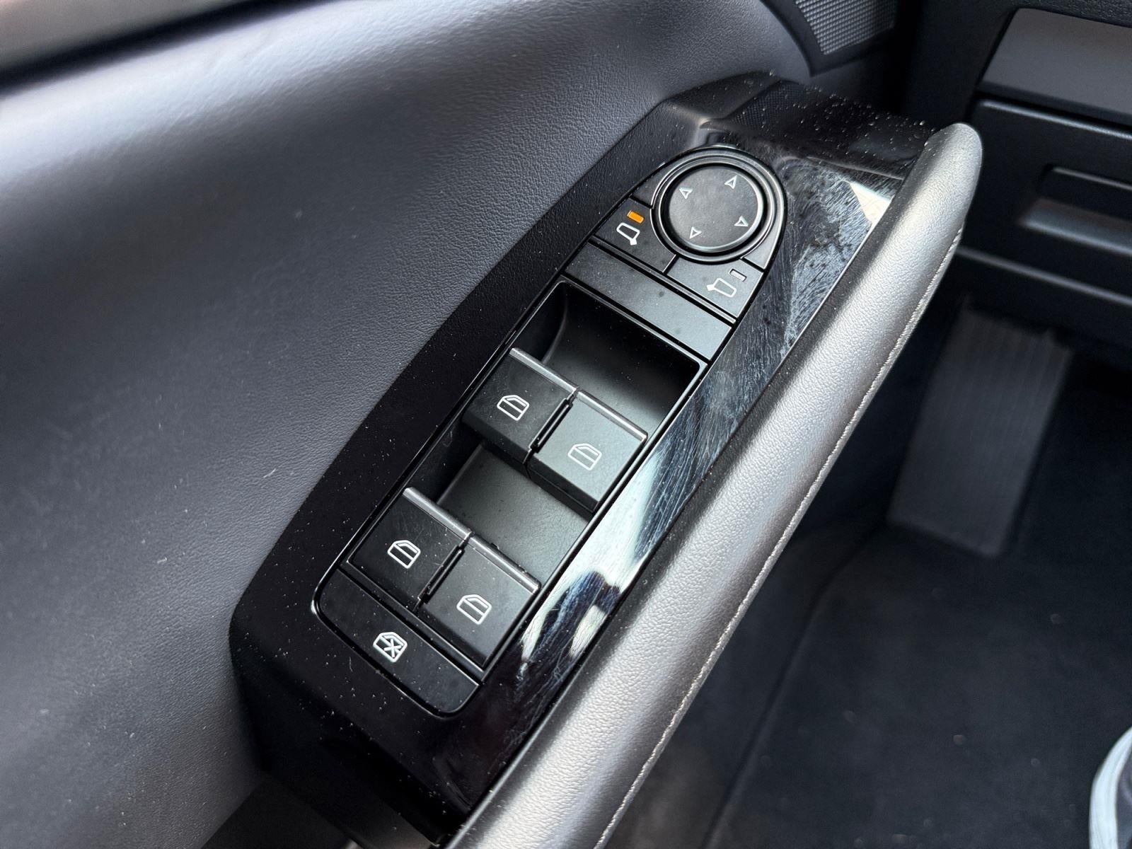 2025 Mazda Mazda3 Hatchback 2.5 S Select Sport