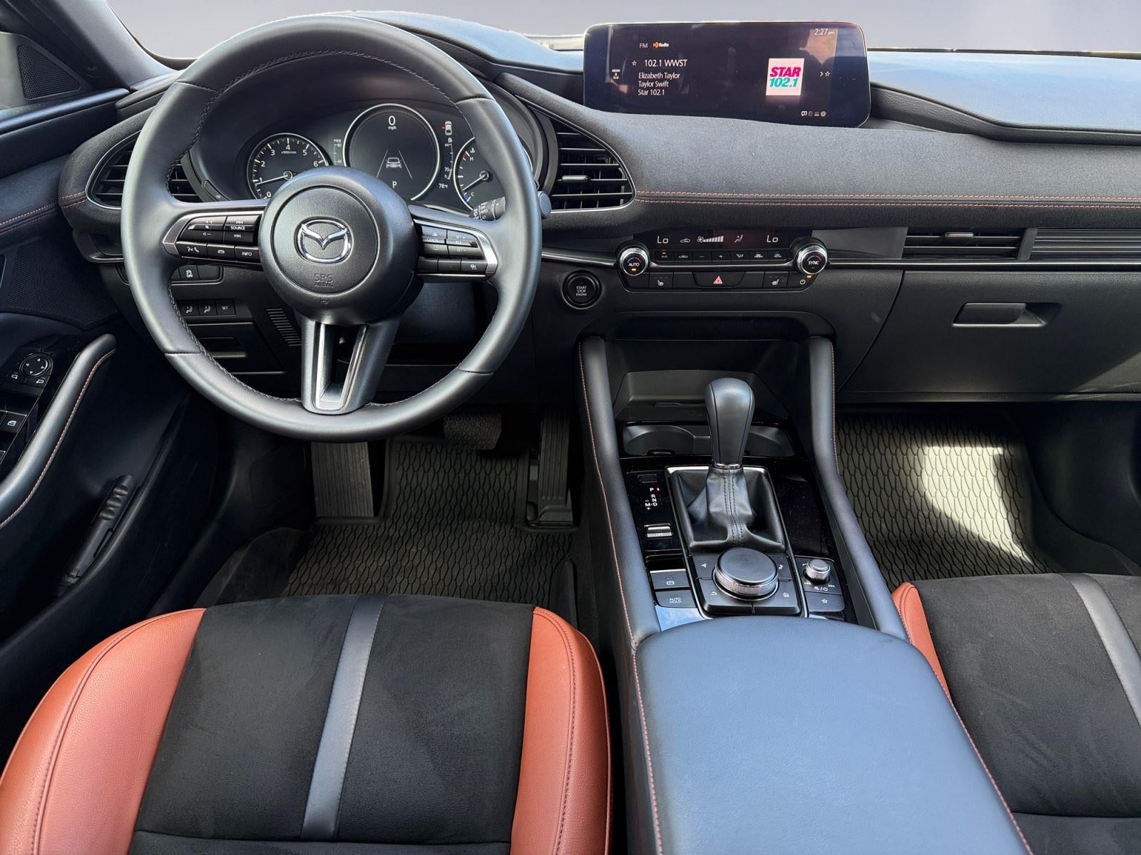 2025 Mazda Mazda3 Hatchback 2.5 Carbon Turbo