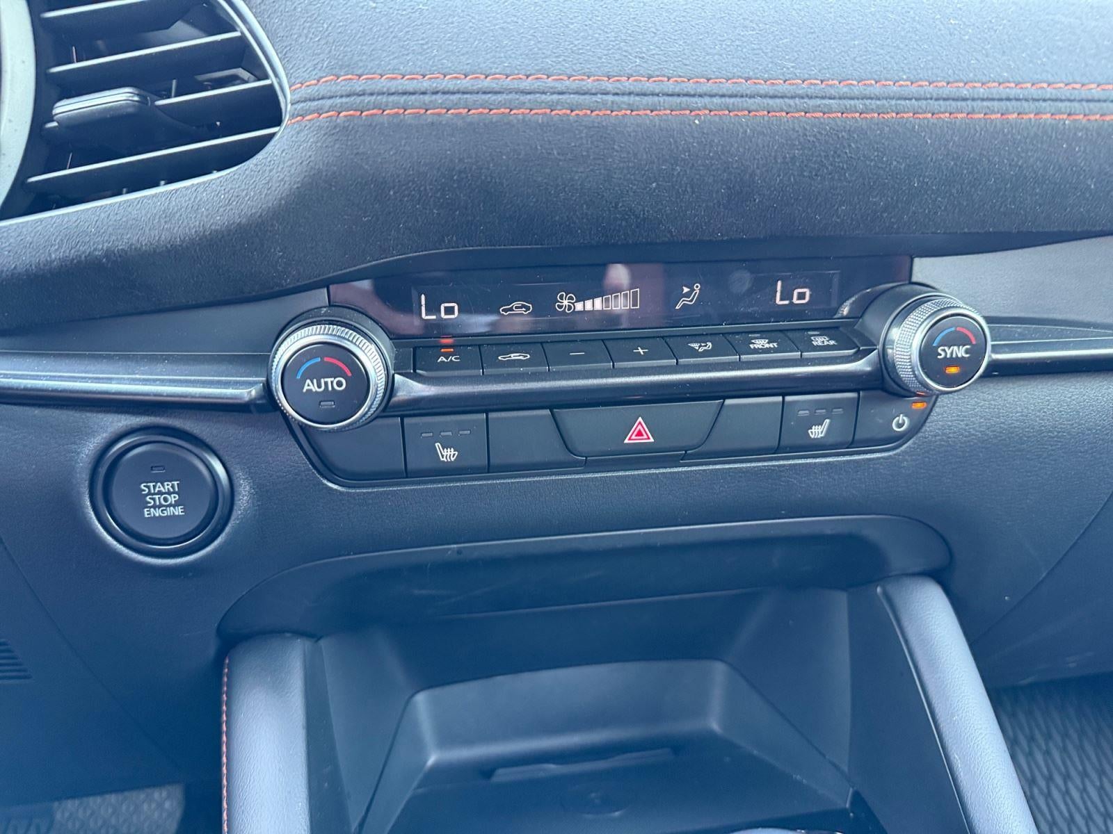 2025 Mazda Mazda3 Hatchback 2.5 Carbon Turbo