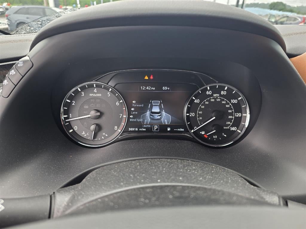 2024 INFINITI QX80 SENSORY