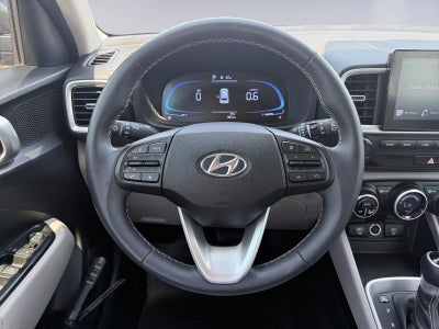 2024 Hyundai Venue SEL