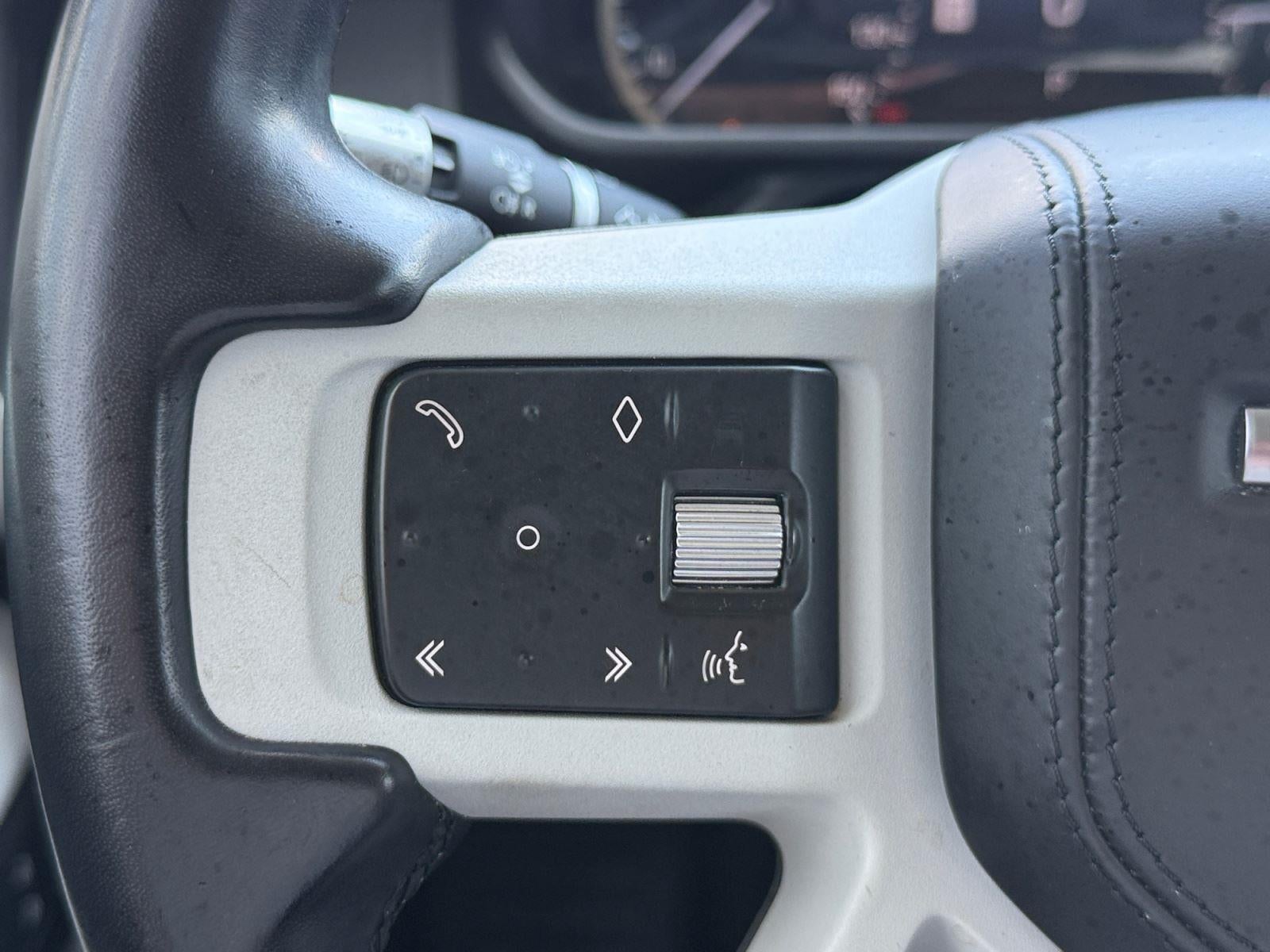 2022 Land Rover Defender X-Dynamic HSE