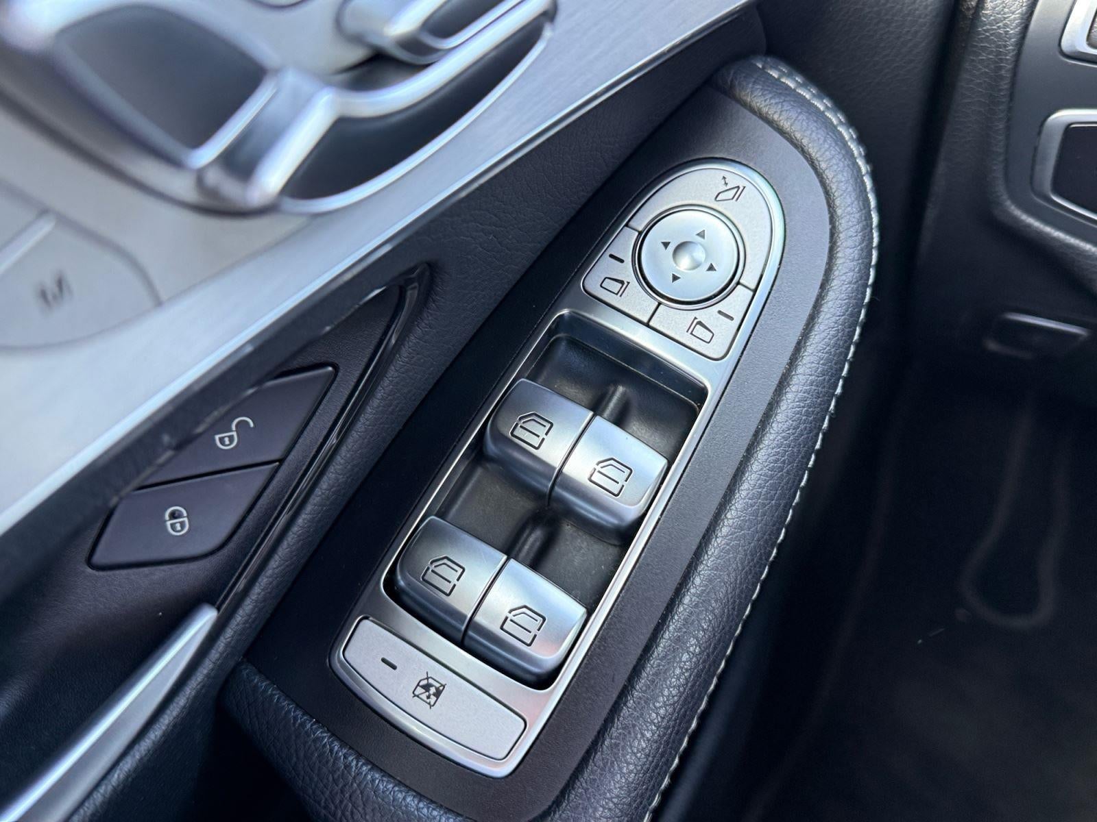 2019 Mercedes-Benz GLC GLC 300