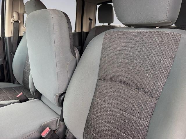 2017 RAM 1500 Big Horn 4x4 Crew Cab 6'4" Box