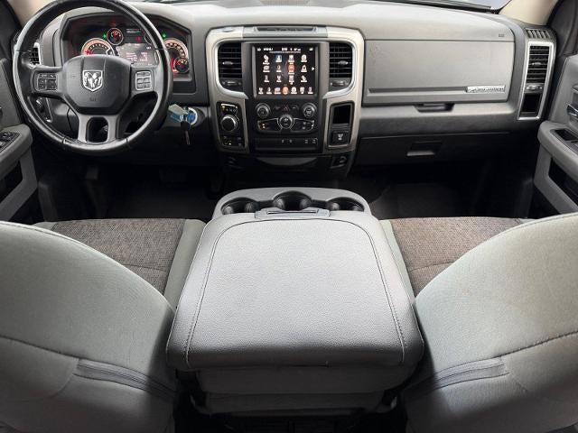 2017 RAM 1500 Big Horn 4x4 Crew Cab 6'4" Box