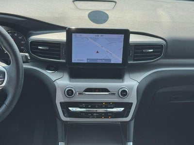 2023 Ford Explorer XLT 4WD