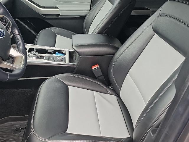 2022 Ford Explorer XLT 4WD